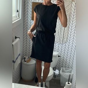 Albion Going Places Dress (Small, Black)